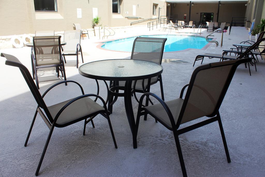 Country Inn & Suites By Radisson, Lackland Afb San Antonio , Tx Екстер'єр фото